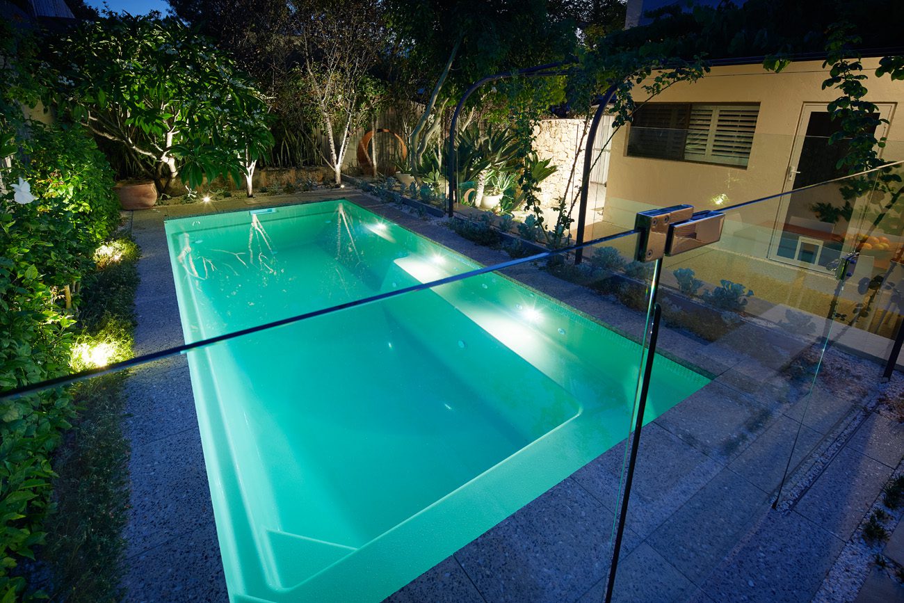 6-2mMonacopool4.jpg