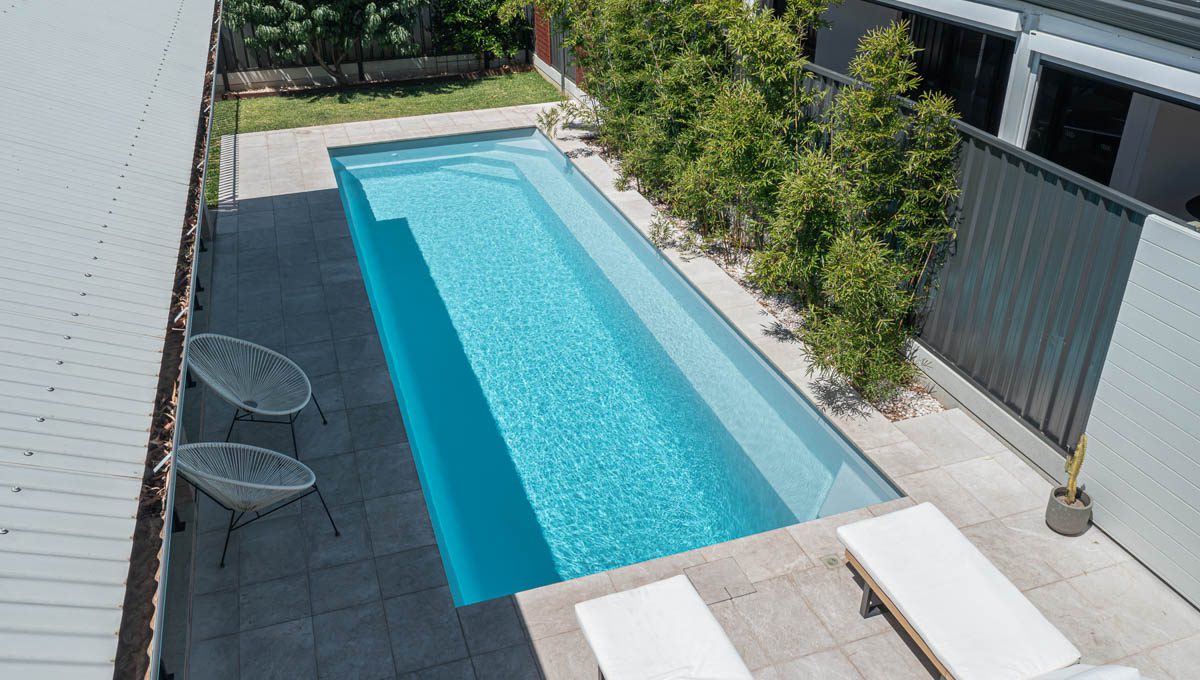 brampton-lap-pool-10.1m-3.5m-silver-shimmer-plympton-park-galleryimage-10.jpg