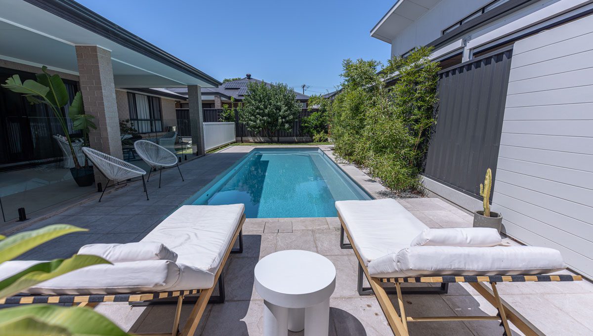 brampton-lap-pool-10.1m-3.5m-silver-shimmer-plympton-park-galleryimage-15.jpg
