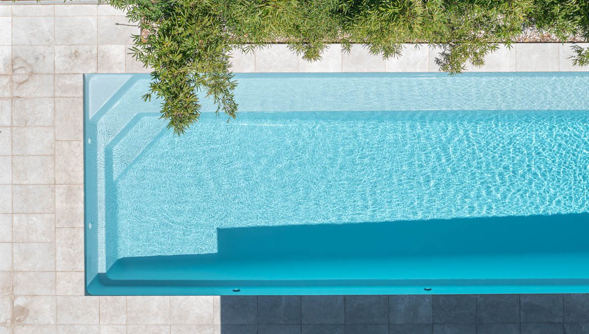 brampton-lap-pool-10.1m-3.5m-silver-shimmer-plympton-park-galleryimage-2.jpg
