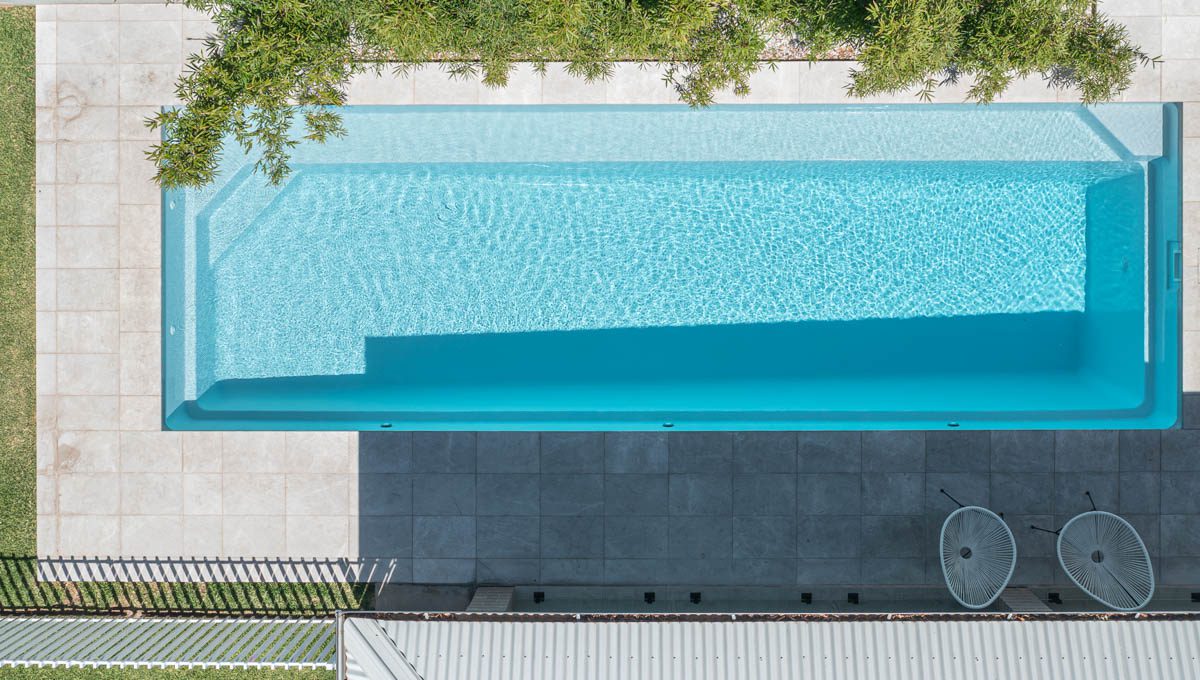 brampton-lap-pool-10.1m-3.5m-silver-shimmer-plympton-park-galleryimage-3.jpg