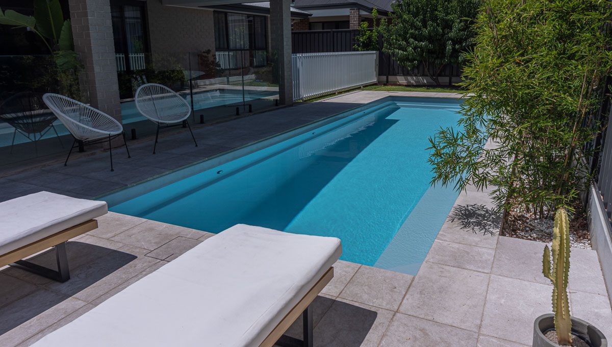 brampton-lap-pool-10.1m-3.5m-silver-shimmer-plympton-park-galleryimage-31.jpg