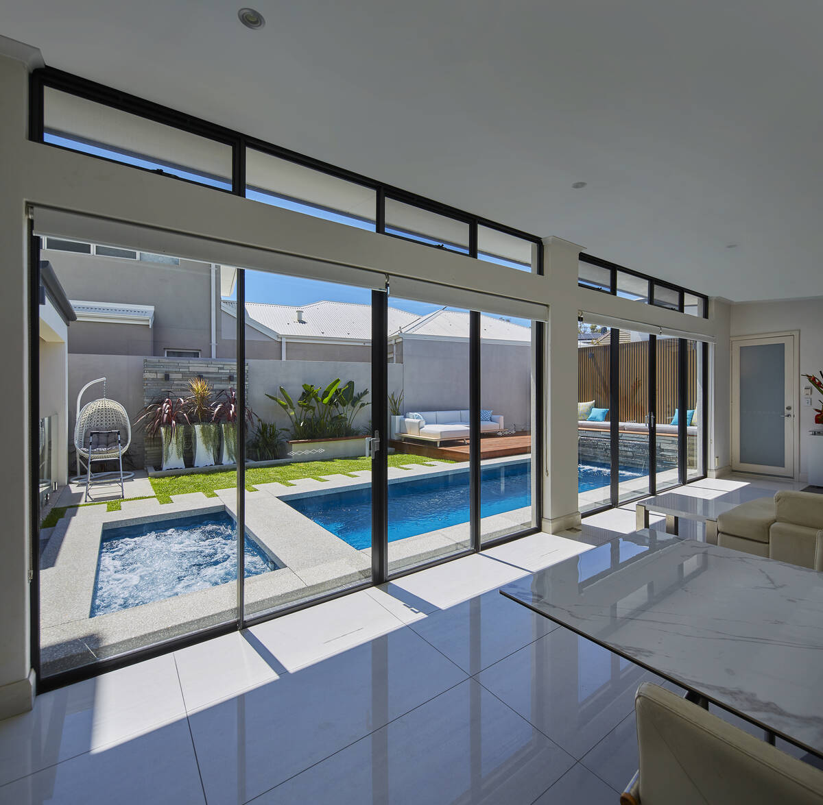 monaco-slimline-7-2m-hamilton-spa-hampton-shimmer-1.jpg